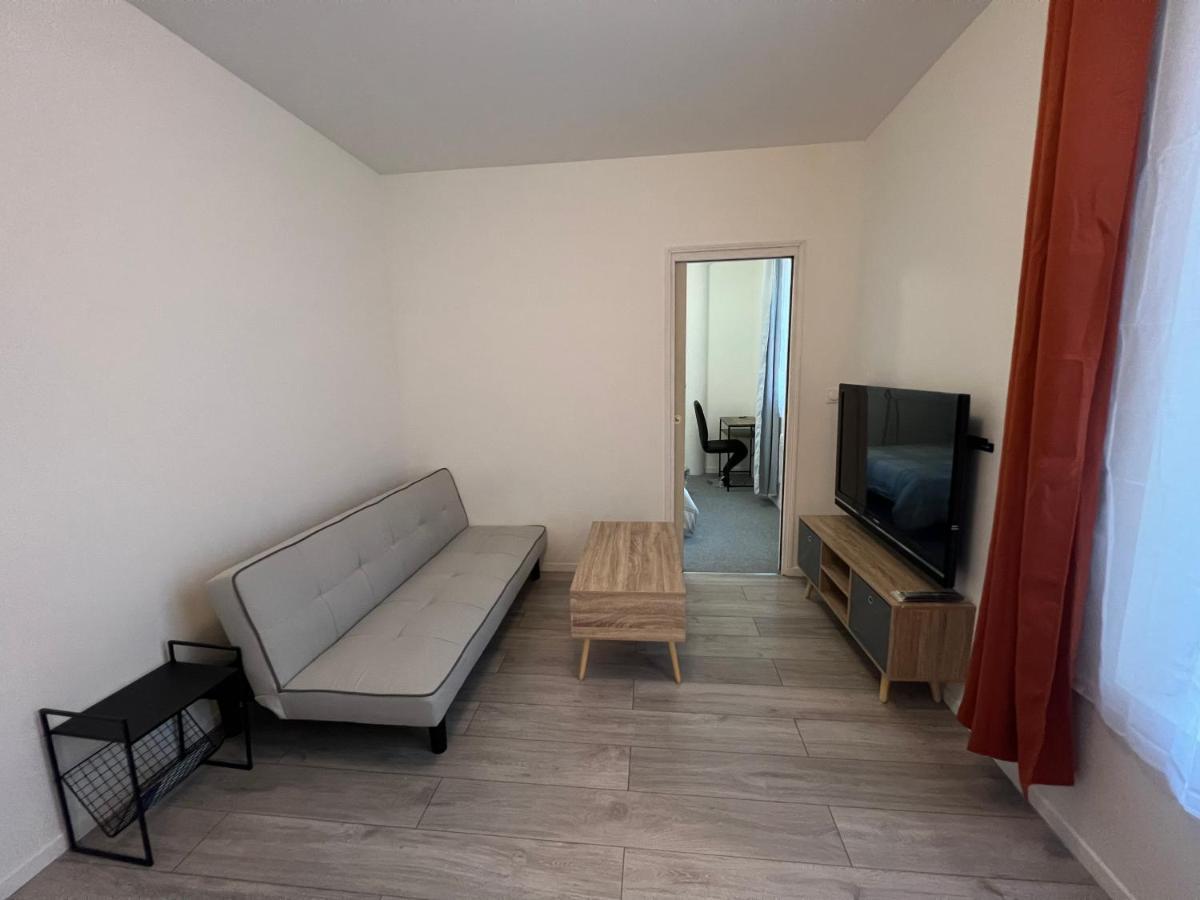 Apartment 103 T2 Hyper Centre *